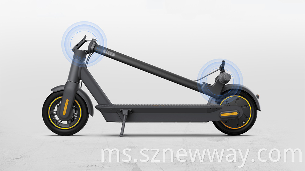 Ninebot G30 Scooter